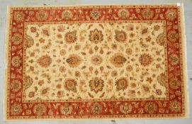 Ziegler, mittelfeine Kn&uuml;pfung, ringsum komplett, guter Zustand; Ma&szlig;e 296 x 195 cm