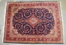 Ekbatan-Orientteppich, mittelfeine Kn&uuml;pfung, Flor in gutem Zust.; Ma&szlig;e 355 x 270 cm