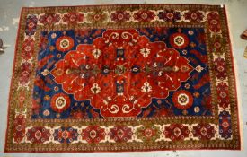 Orientteppich (wohl Azerbaijan), mittelfeine Kn., guter Zust.; Ma&szlig;e 470 x 322 cm