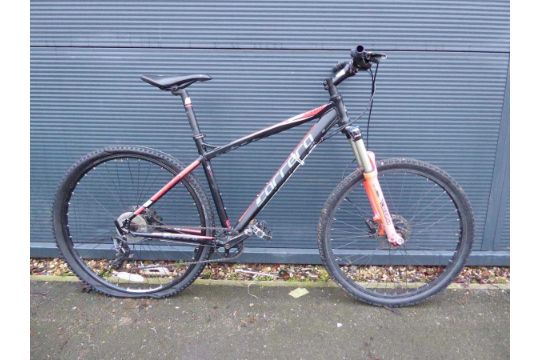 Carrera Fury black mountain bike