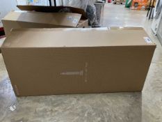 +VAT Boxed Samsung Bespoke Jet cordless stick vacuum cleaner with battery, charging stand and