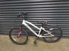Girls Muddyfox Trinity mountain bike in white and pink