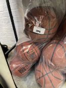 +VAT Bag containing 6 Wilson basketballs