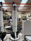 +VAT Samsung Bespoke Jet vacuum cleaner with battery, charger, stand and accessories