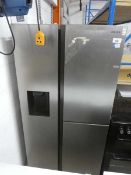 +VAT Samsung 2 door fridge/freezer with integrated water dispenser in stainless steel finish