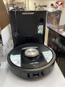 +VAT Shark Power Detect robotic vacuum cleaner with docking station