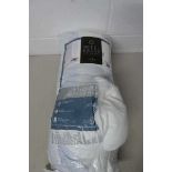 +VAT Hotel grand reversible cooling pillow pair