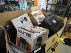 +VAT Pallet containing Gourmia and Sur la Table air fryers