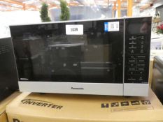 +VAT Unboxed Pansonic NN-SF464M digital inverter microwave in black and grey
