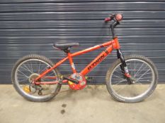 B-twin Racing Boy 320 red childrens bike