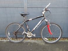 N-Zyme Team Saracen 6061 aluminium black mountain bike