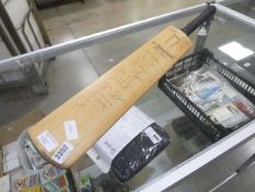 Signed cricket ball and cricket bat, relating to Bedfordshire vs. Sussex 1984 (no COA)