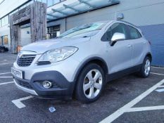 SB62 FFY (2012) Vauxhall Mokka Exclusive 4x4 Turbo, 5dr SUV, silver, petrol, manual, first