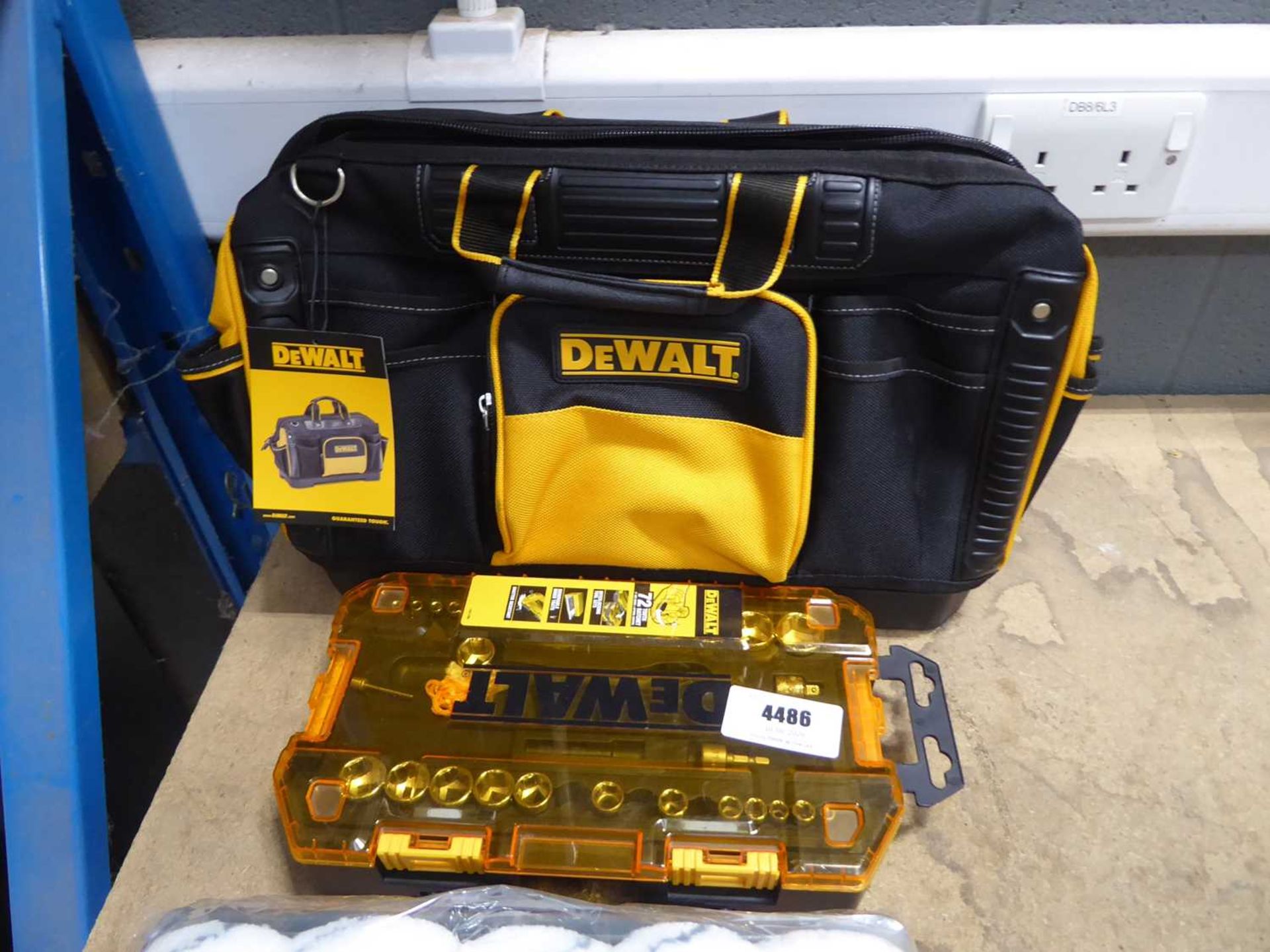 Portable spot welder - Image 2 of 2