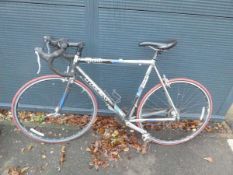 Trek Vittoria 1000 road bike