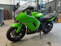 (WP08 RYO) 2008 Kawasaki ER-6f (EX650 A8F) motorbike in green, 649cc petrol, first registered 17/