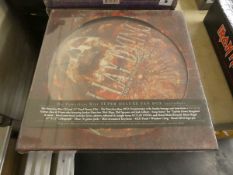 As I Lay Dying: The Powerless Rise super deluxe fan box (2010 Metal Blade) Heavy mould under