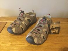 Gola Women's “Shingle 3” Hiking Sandals, Taupe/Hot Pink, Size 5 - Brand New