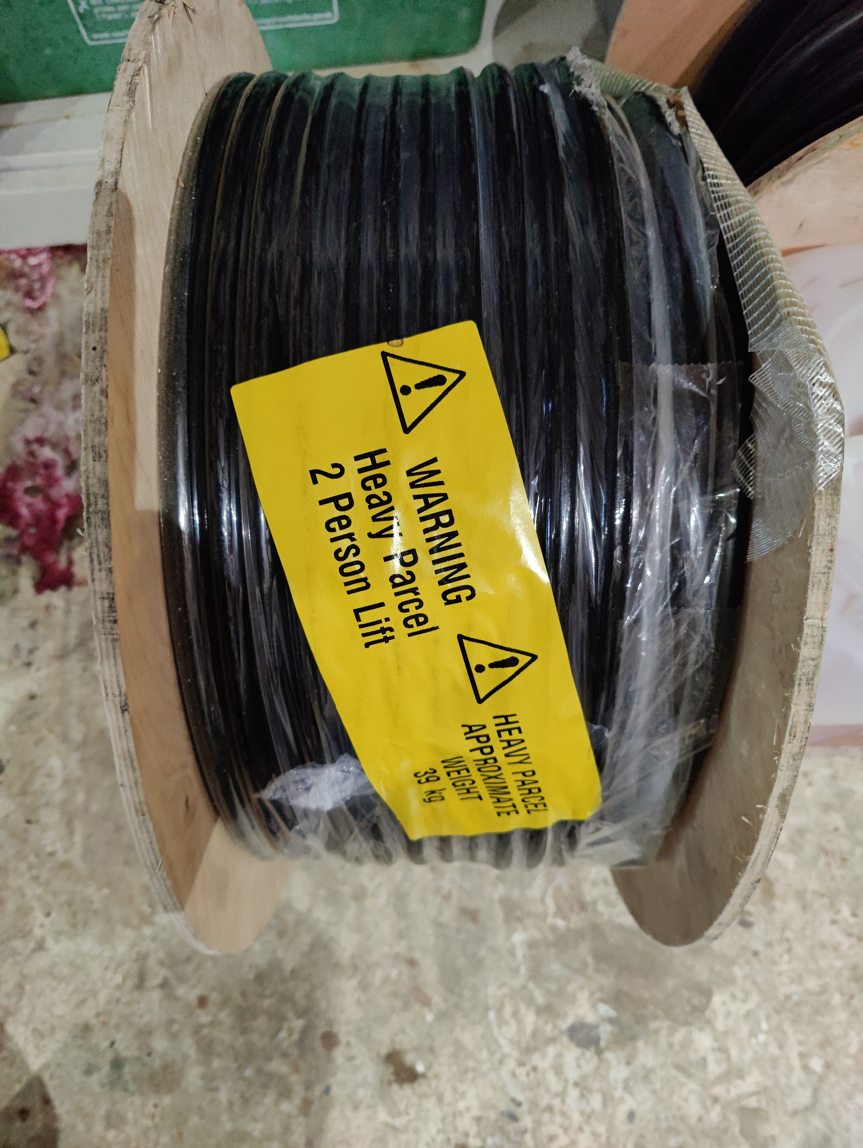 100m Drum 10mm² 3-Core SWA Steel Wire Armoured Cable - XLPE Insulation, Black PVC Sheath, For Outdoor/Buried Power