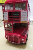 London Transport Route Master Bus Sun Star 1:24 Scale. Limited Edition