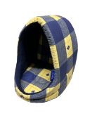 5 x Hooded Pet Beds