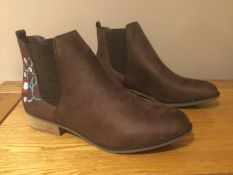 Dolcis “Jean” Chelsea Boots, Size 7, Chocolate - New RRP £49.99