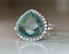 Beautiful 2.86 CT Natural Emerald Ring With Natural Diamonds & Platinum 950