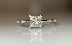 Beautiful 1.07ct Princess Cut Untreated Natural Solitaire Diamond & 18k Gold