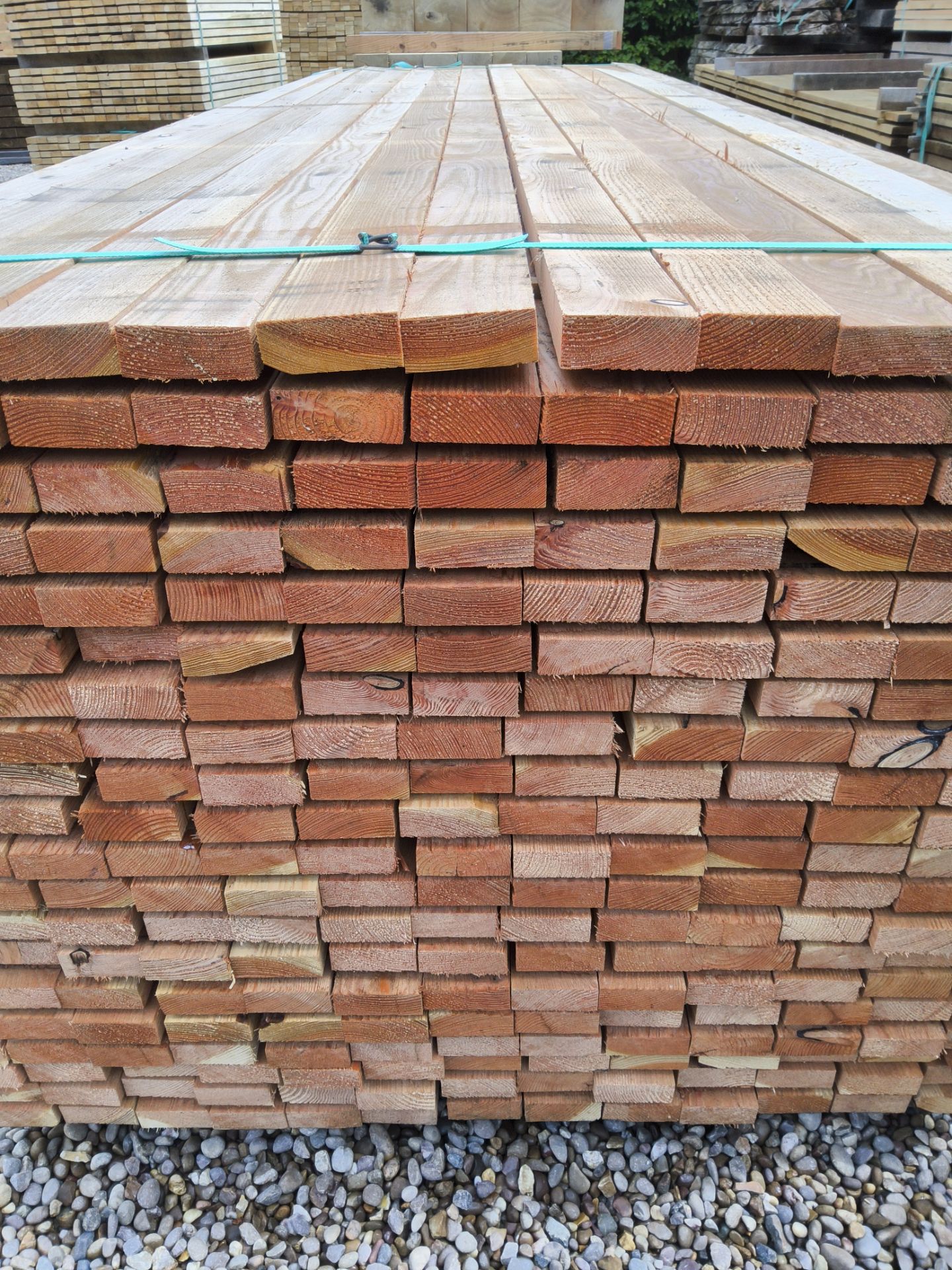 100 Timber Rails Title: 100x Softwood Sawn Larch Timber RailsDescription: Softwood Sawn ...