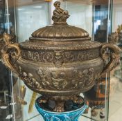 Großes Deckel-Gefäß (19. Jh.)