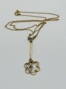 A 9ct gold aquamarine pendant on fine necklace with approximate weight of 2g