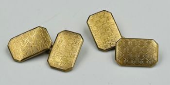 A pair of 9ct gold cuff links with an approximate weight of 9.1g