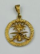 An 18ct gold pendant from Dubai, with an approximate weight of 4.3g
