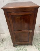 A mahogany music cabinet (H84cm W42cm D39cm) (handle AF)