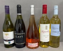 A selection of white wine and one rose. A cheval de mer, a gavi and two Chenin blanc