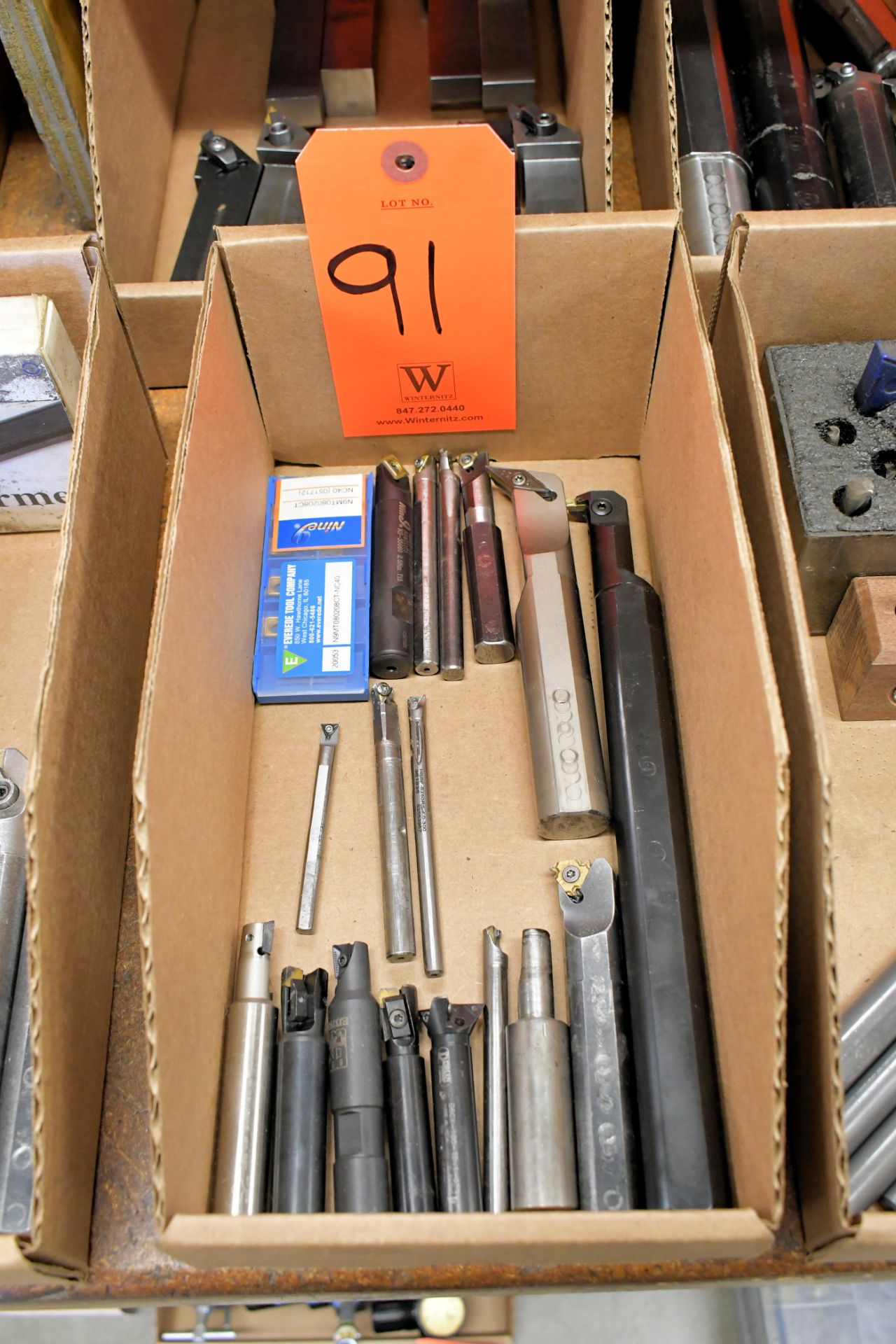 Mills Insert Storage Lot - Indexable End Mills and Round Shank Insert Boring Bars, in (1) Box