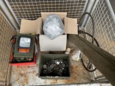 2x New Unissued Light Units, Pad Locks, Camo Poles, Tow Rope etc