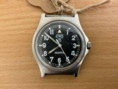 CWC W10 British Army Service Watch, Sn° 4490, Date 1997, from MOD