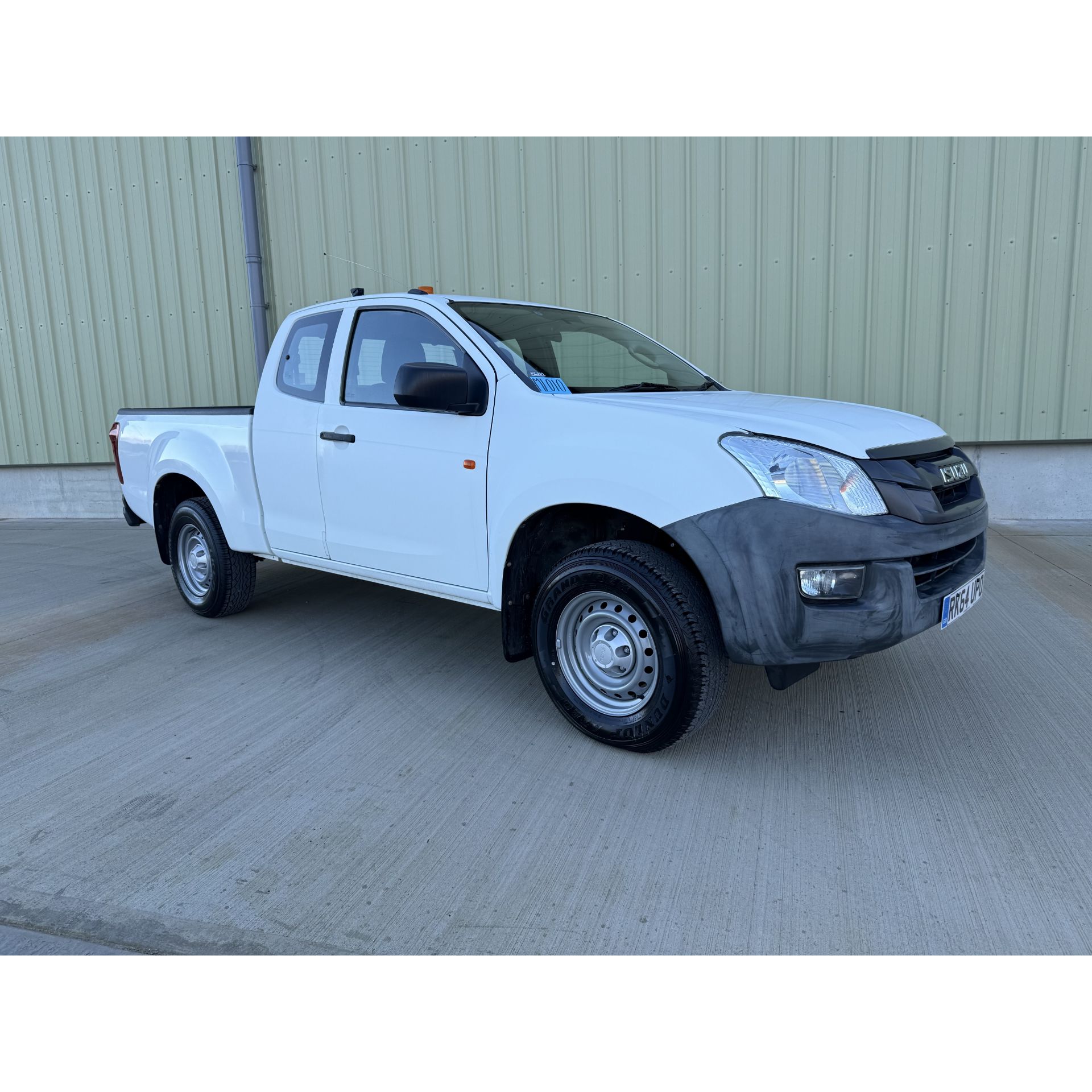 You Are Bidding On A 2014 Isuzu D Max Extended Cab Pick up Direct You Are Bidding On A 2014 Isuzu D Max Extended Cab Pick up Direct
