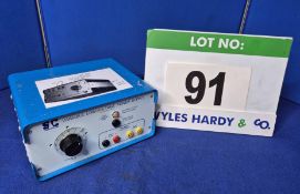 A SCIENTIFIC AND CHEMICALS Variable Low Voltage Power Supply