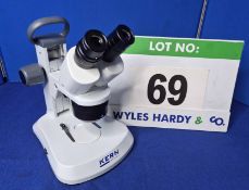 A KERN OPTICS OSF 439 Microscope with WF10X Eye Piece