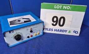 A SCIENTIFIC AND CHEMICALS Variable Low Voltage Power Supply