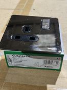 20 x SCHNEIDER GU2410BBN 1 Gang 13A Switched Sockets Screwless Black Nickel Black Inserts