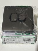 25 x SCHNEIDER GGBL501BMB 13A DP Switched FCU LISSE Screwless MOCHA Bronze Black Inserts