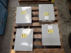 Lot of (4) GE Capacitors