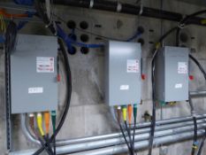 Lot of (3) Eaton 200A Heavy Duty Safety Switches