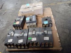 Lot of (8) Assorted Circuit Breakers