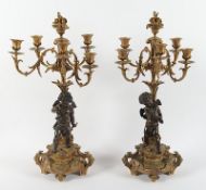 Paar figürliche Girandolen, Bronze, Frankreich, um 1870