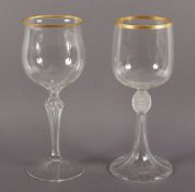zwei große Pokale, Glas