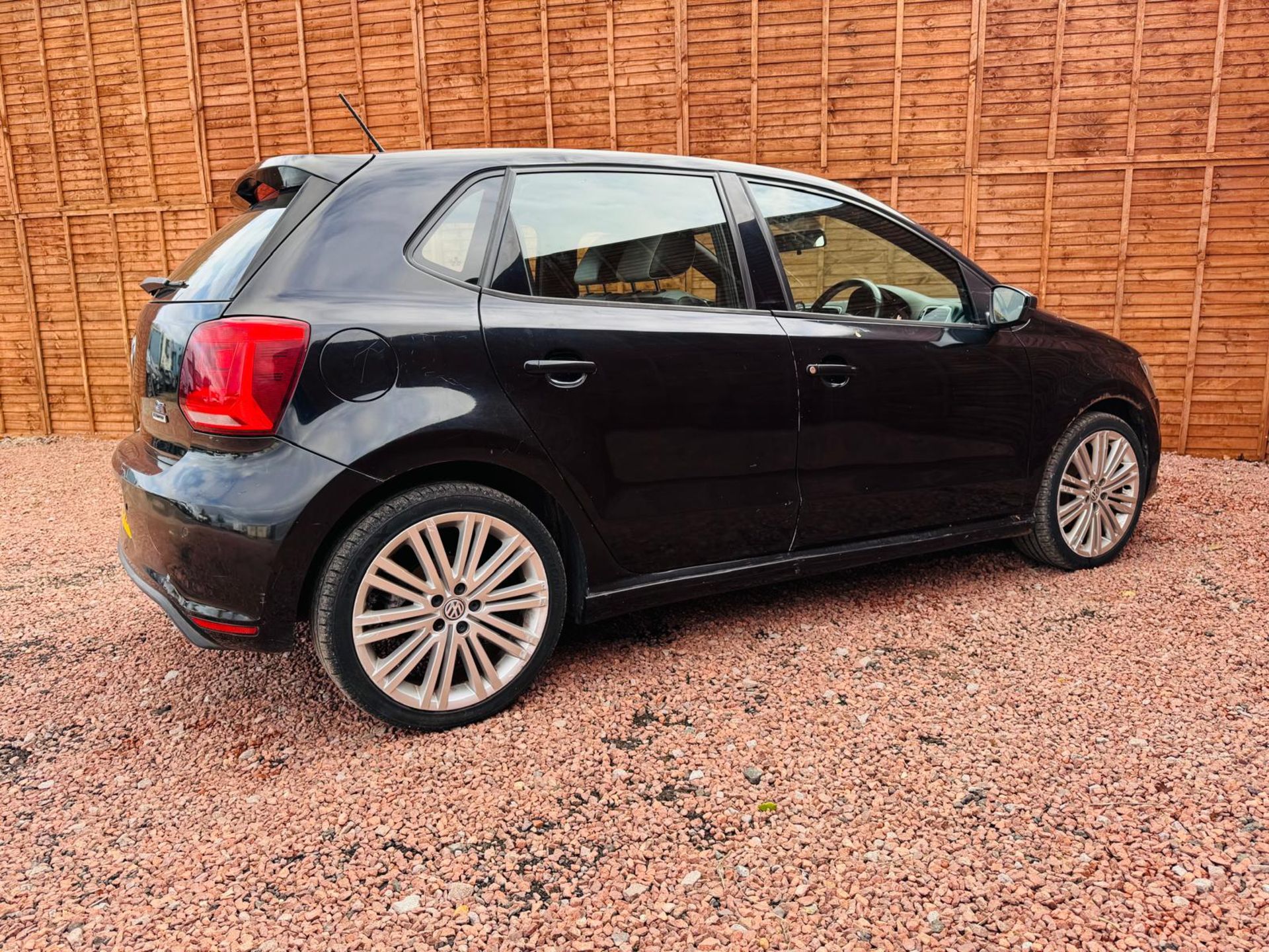Volkswagen POLO 1.4TSI BLUEGT Petrol - 2016 Model (Auto S/S ) Service Print - 99k Miles - Image 6 of 7